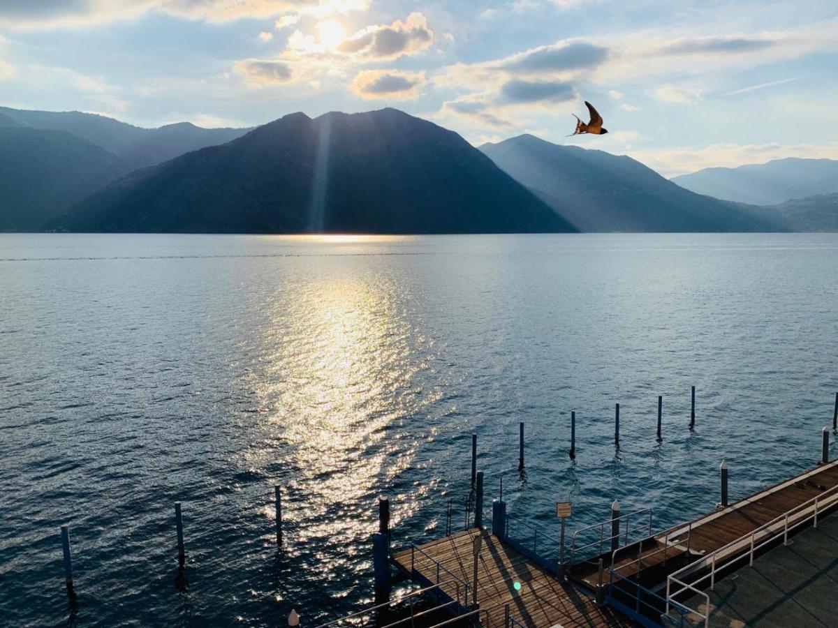 Residenza Di Prestigio In Riva Al Lago Marone Loft Bagian luar foto